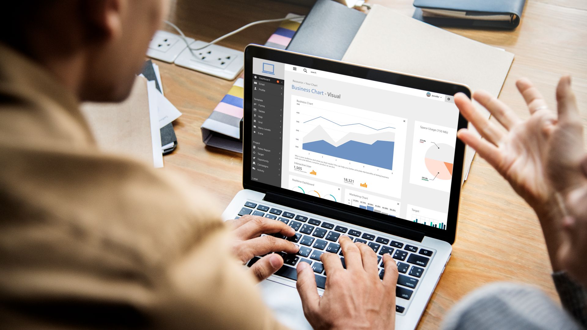 Como a visão inteligente e estratégica está redefinindo a logística moderna